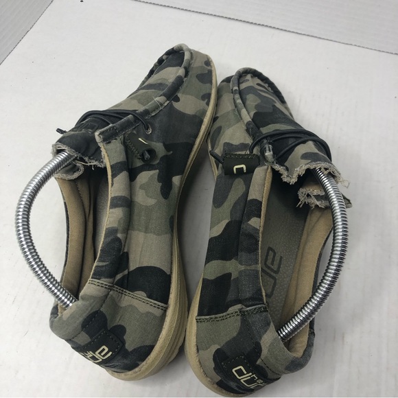Hey Dude Loafers Mens Size 11 Wally Camouflage Camo Slip On Shoes - Picture 8 of 10